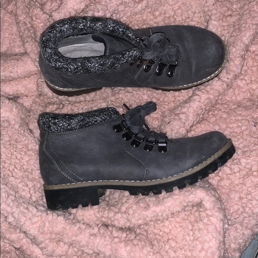 Nine West boots